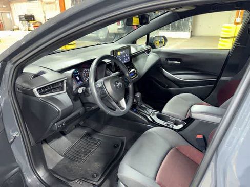 Used 2023 Toyota Corolla SE w/ Carpet Mat Package (TMS) FWD image 27