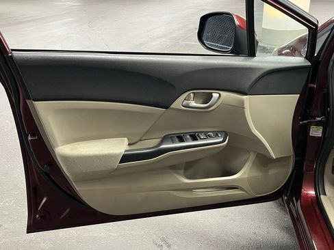 Used 2012 Honda Civic LX image 15