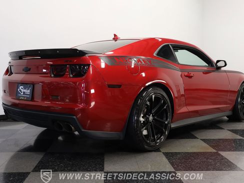 Used 2013 Chevrolet Camaro ZL1 image 25