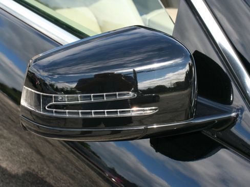 Used 2012 Mercedes-Benz E 350 Cabriolet image 26
