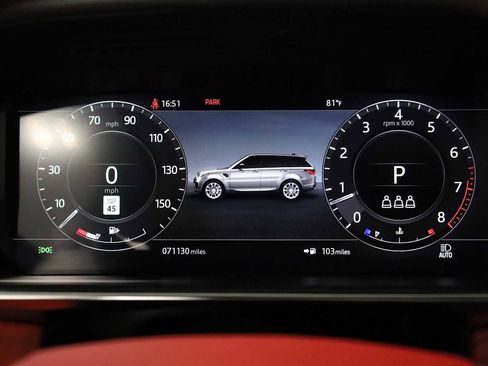 Used 2022 Land Rover Range Rover Sport HST image 22