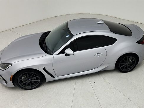Used 2023 Subaru BRZ Limited image 15