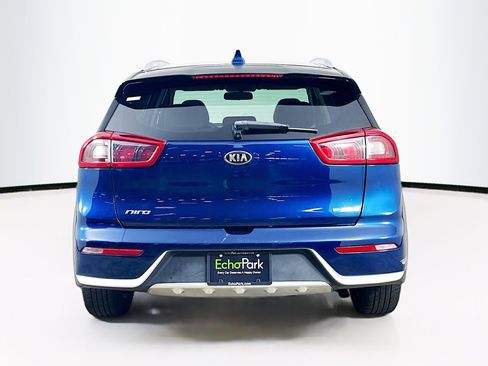 Used 2018 Kia Niro LX FWD image 7