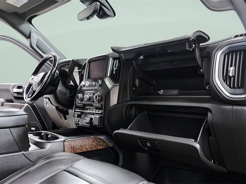 Used 2022 GMC Sierra 3500 Denali w/ Denali Ultimate Package image 38