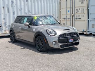 Used 2019 MINI Cooper S FWD video 2