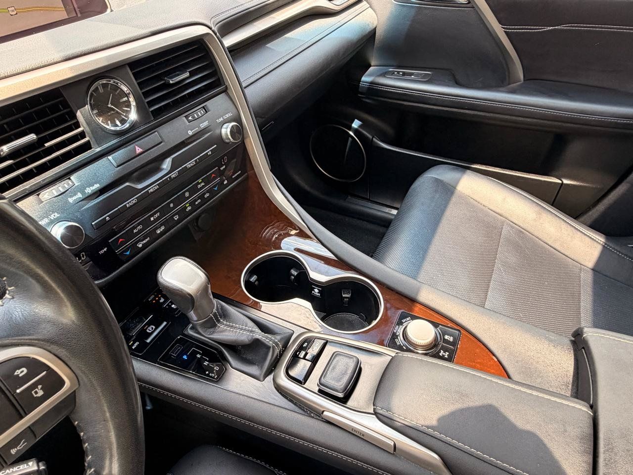 Used 2019 Lexus RX 350 AWD w/ Navigation Package image 34