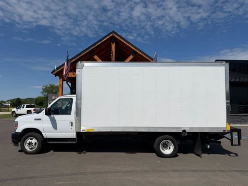 Used 2023 Ford E-350 and Econoline 350 Super Duty w/ Power Windows & Locks Group RWD image 16