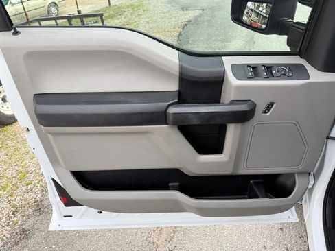 Used 2017 Ford F350 XL image 22