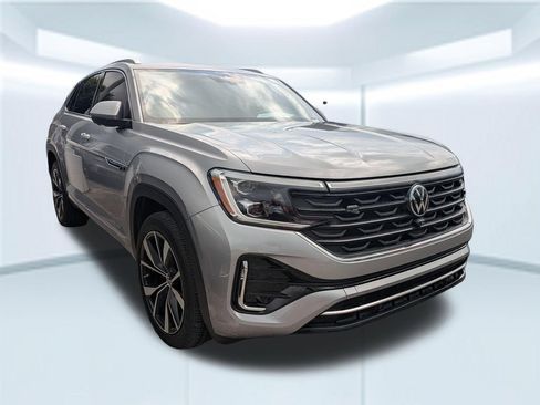 Used 2024 Volkswagen Atlas Cross Sport SEL Premium R-Line AWD/4WD image 3