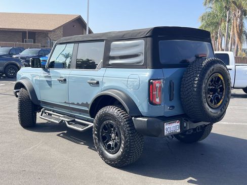 Used 2022 Ford Bronco Wildtrak image 3