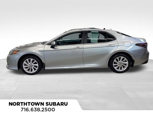Used 2024 Toyota Camry LE FWD image 5