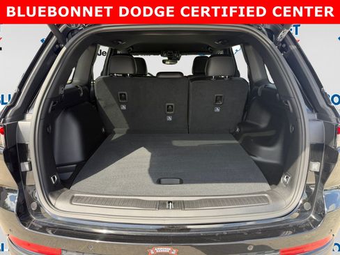 Used 2024 Jeep Grand Cherokee Altitude AWD/4WD image 23