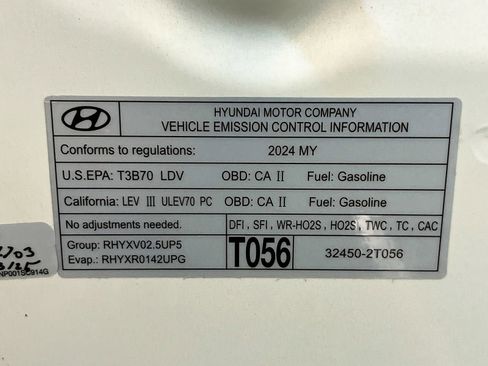 Used 2024 Genesis GV70 2.5T w/ Sport Prestige Package image 24