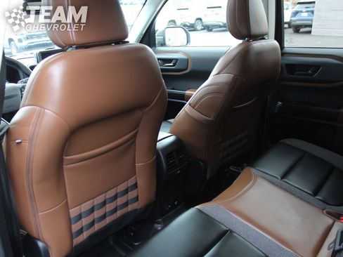 Used 2024 Ford Bronco Sport Outer Banks w/ Tech Package image 21