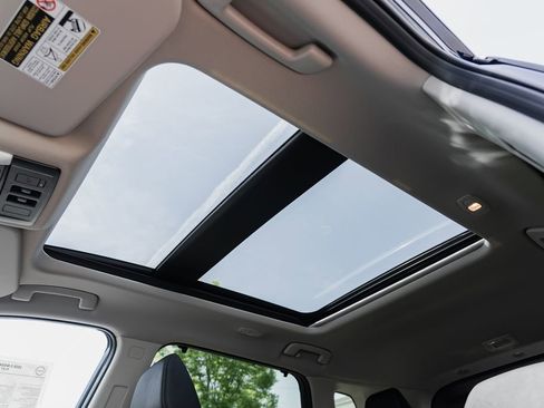 New 2026 Nissan Rogue Platinum AWD/4WD image 21