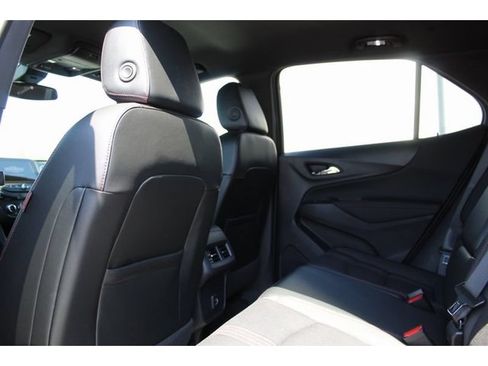 Used 2024 Chevrolet Equinox RS AWD/4WD image 15