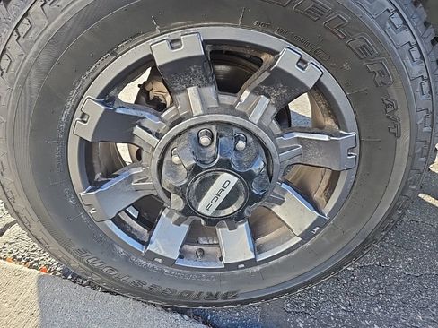 Used 2023 Ford F350 Lariat w/ Sport Appearance Package image 39