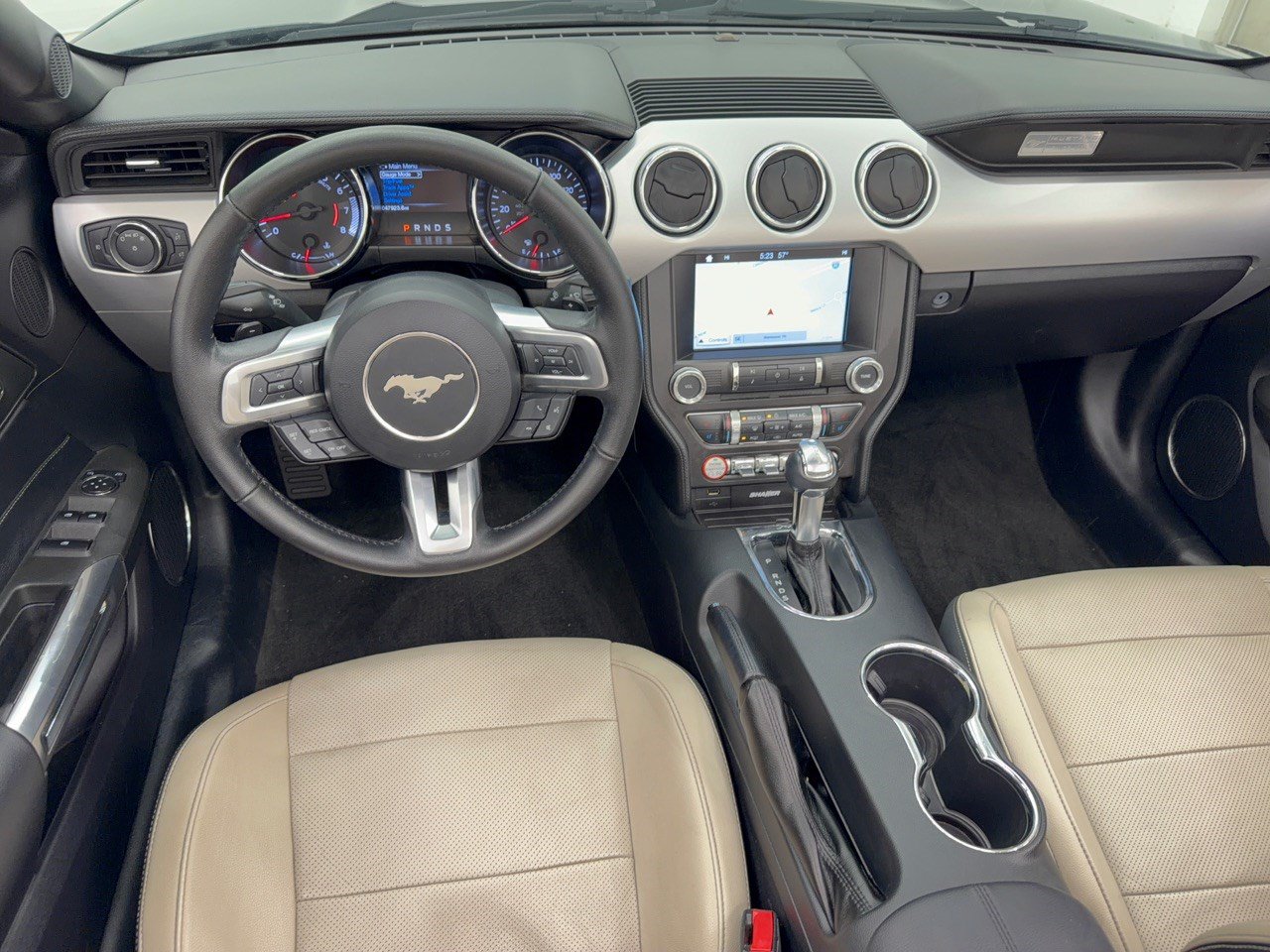 Used 2016 Ford Mustang GT Premium w/ Equipment Group 401A RWD image 17