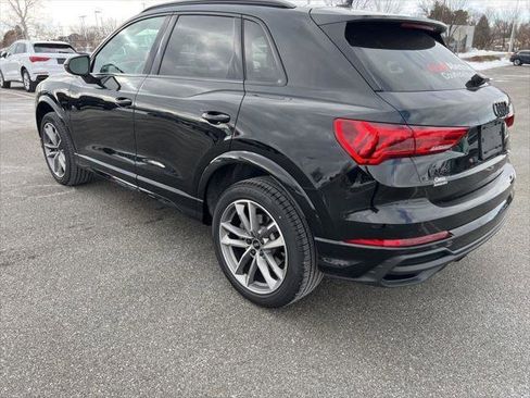 Certified 2025 Audi Q3 2.0T Premium w/ Convenience Package image 6