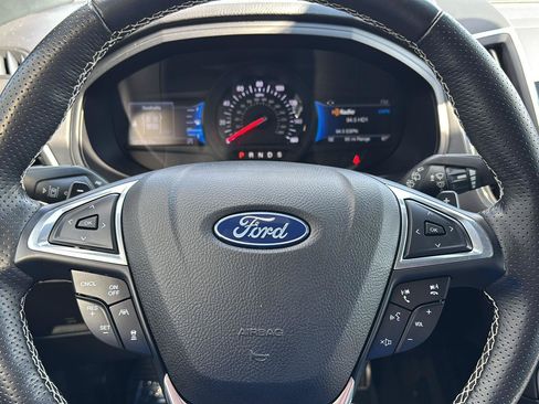 Used 2023 Ford Edge ST AWD/4WD image 17