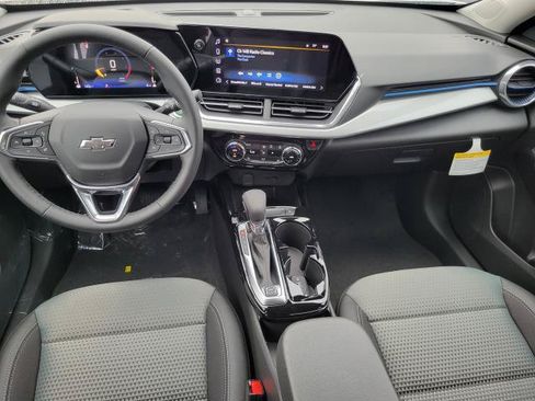 New 2026 Chevrolet Trax LT w/ Midnight Edition FWD image 27