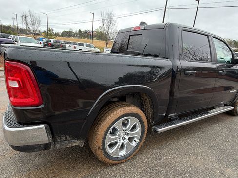 New 2026 RAM 1500 Big Horn AWD/4WD image 8