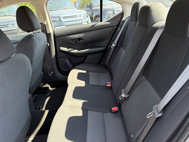 Used 2024 Nissan Sentra SV FWD image 13