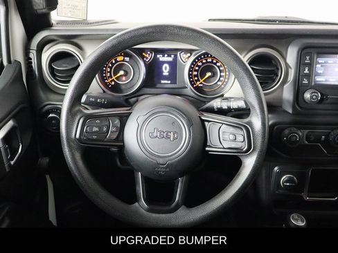 Used 2018 Jeep Wrangler Unlimited Sport image 7