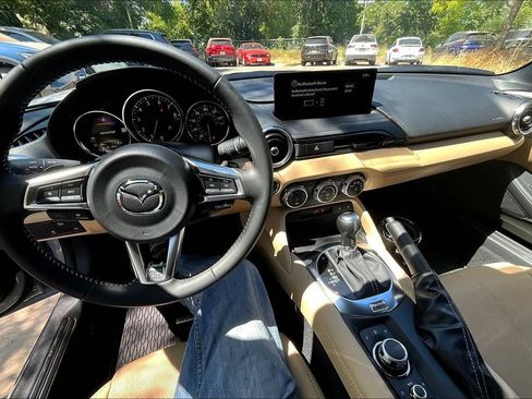 New 2025 MAZDA MX-5 Miata Grand Touring w/ Appearance Package image 15