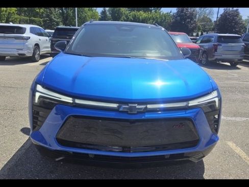 Used 2026 Chevrolet Blazer EV RS AWD/4WD image 2
