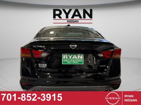 New 2026 Nissan Altima 2.5 SV w/ SV Special Edition Package AWD/4WD image 16