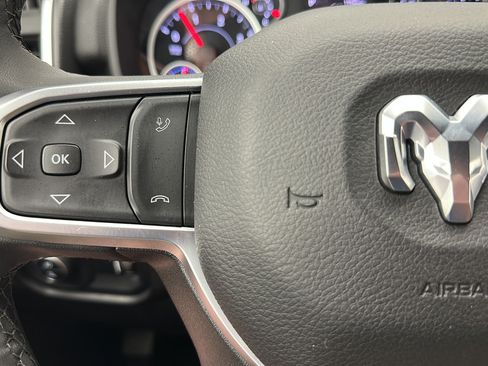 Used 2025 RAM 2500 Big Horn AWD/4WD image 20