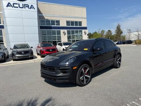 Used 2022 Porsche Macan GTS image 1