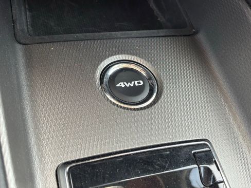 Used 2025 Mitsubishi Outlander Sport LE image 9