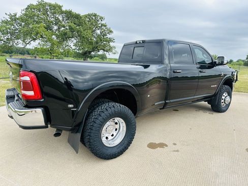 Used 2022 RAM 3500 Laramie AWD/4WD image 8