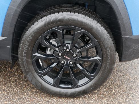 New 2026 GMC Terrain Elevation w/ Elevation Premium Package image 3