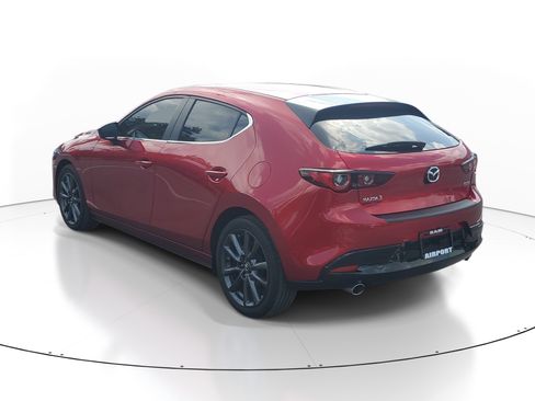 Used 2024 MAZDA MAZDA3 s FWD image 5