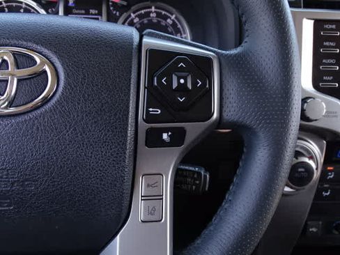 Used 2021 Toyota 4Runner Limited AWD/4WD image 34