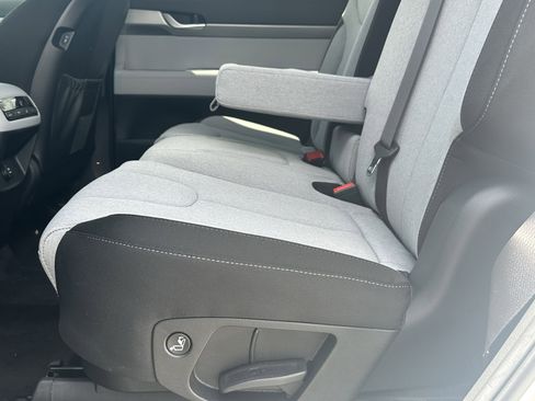 New 2025 Hyundai Palisade SE FWD image 19