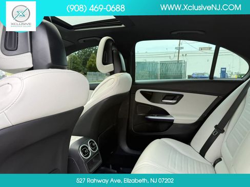 Used 2022 Mercedes-Benz C 300 4MATIC Sedan image 33
