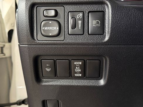 Used 2020 Toyota 4Runner Limited RWD image 19
