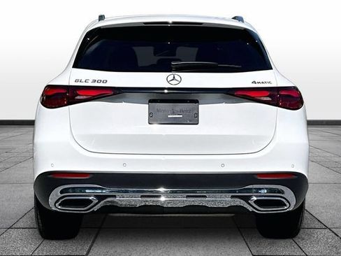 Certified 2026 Mercedes-Benz GLC 300 4MATIC image 8