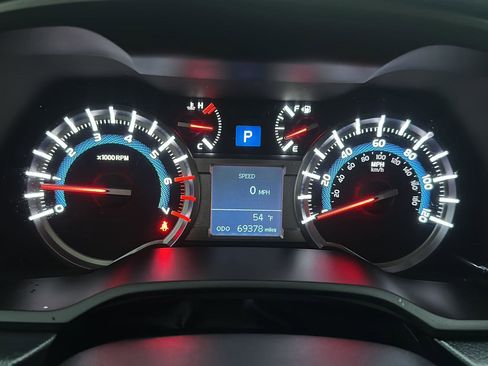 Certified 2017 Toyota 4Runner SR5 image 21