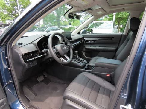 Used 2024 Honda CR-V EX-L image 2