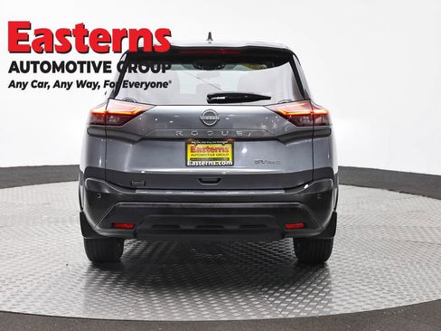 Used 2023 Nissan Rogue SV w/ SV Premium Package AWD/4WD image 6