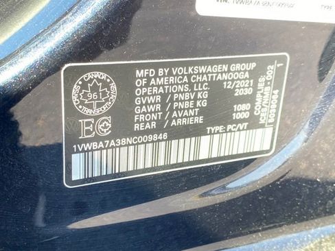 Used 2022 Volkswagen Passat 2.0T image 24