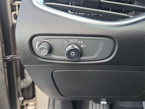 Certified 2022 Chevrolet Malibu Premier image 22