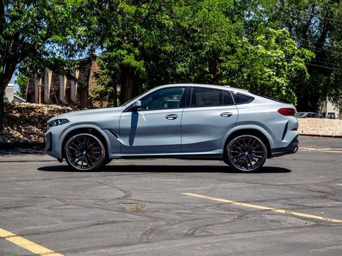 New 2027 BMW X6 xDrive40i w/ Executive Package AWD/4WD image 2
