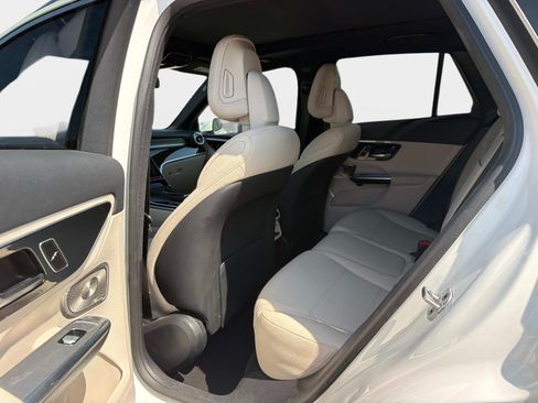 Certified 2026 Mercedes-Benz GLC 300 image 13