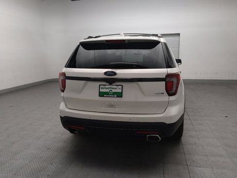 Used 2017 Ford Explorer Sport w/ Equipment Group 401A AWD/4WD image 7